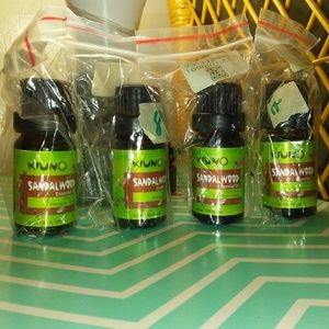 SandalWood 100% Essential Oil 4 X 10ml